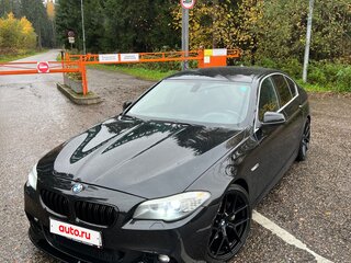 2010 BMW 5 серии 528i VI (F10/F11/F07), чёрный, 1490000 рублей, вид 2