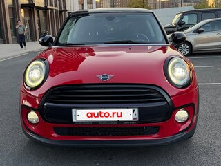 2018 Mini Hatch Cooper III (F55/F56), красный, 1700000 рублей, вид 3