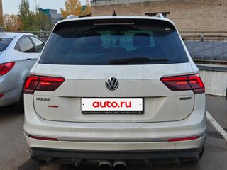 2018 Volkswagen Tiguan II, белый, 5000000 рублей, вид 3
