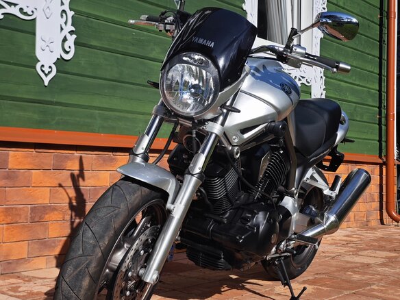 2003 Yamaha BT1100 Bulldog, серебристый, 470000 рублей - вид 4