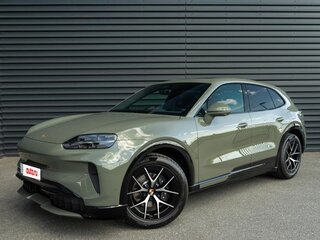 2026 Porsche Cayenne Electric Coupé IV, зелёный, 22330000 рублей, вид 1