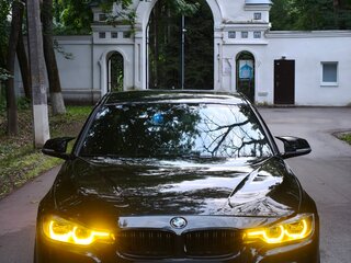 2016 BMW 3 серии 320i xDrive VI (F3x) Рестайлинг, чёрный, 2450000 рублей, вид 2