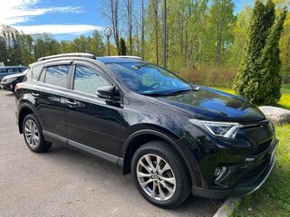 2017 Toyota RAV4 IV (XA40) Рестайлинг, чёрный, 2370000 рублей, вид 2