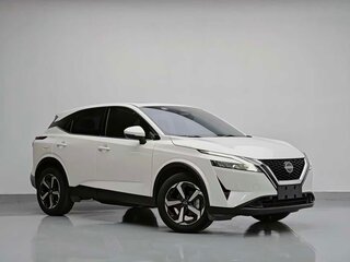 2023 Nissan Qashqai III, белый, 1670000 рублей, вид 3