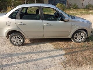 2015 Lada (ВАЗ) Granta I, серебристый, 325000 рублей, вид 3