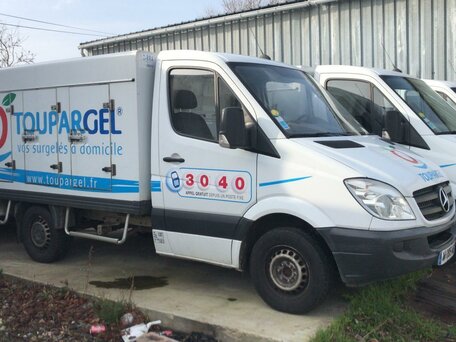 2010 Mercedes-Benz Sprinter, белый, 1680000 рублей, вид 2