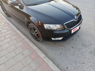 2015 Skoda Octavia III (A7), чёрный, 1380000 рублей, вид 3