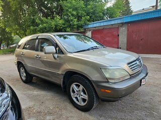 2002 Lexus RX 300 I, жёлтый, 760000 рублей, вид 3