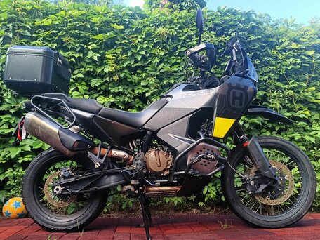 2022 Husqvarna Norden 901, чёрный, 1240000 рублей, вид 1