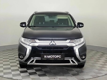 2019 Mitsubishi Outlander III Рестайлинг 3, чёрный, 2250000 рублей, вид 2
