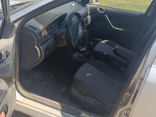 2001 Skoda Octavia I (A4) Рестайлинг, серебристый, 270000 рублей, вид 5