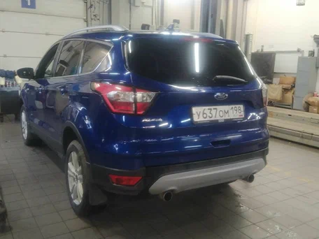 2018 Ford Kuga II Рестайлинг, синий, 1399000 рублей, вид 4