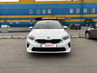 2018 Kia Ceed III, белый, 1690000 рублей, вид 3