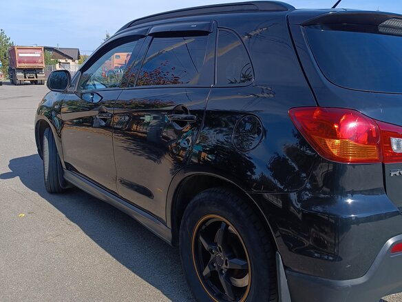 2011 Mitsubishi ASX I, чёрный, 800000 рублей - вид 3