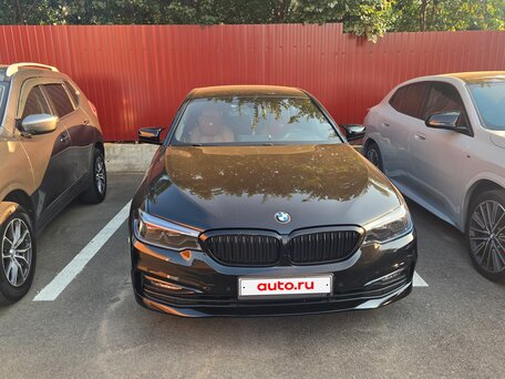 2017 BMW 5 серии 520d VII (G30/G31/G38), чёрный, 2700000 рублей, вид 1