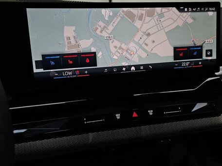 2026 BMW 5 серии 523d xDrive VIII (G60/G61/G68), синий, 9458000 рублей, вид 5