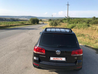 2006 Volkswagen Touareg I Рестайлинг, чёрный, 1500000 рублей, вид 3