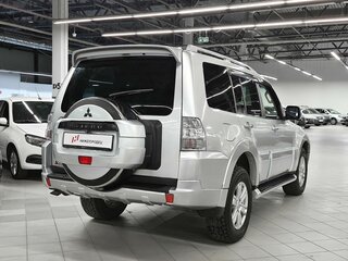2010 Mitsubishi Pajero IV, серебристый, 1289000 рублей, вид 3
