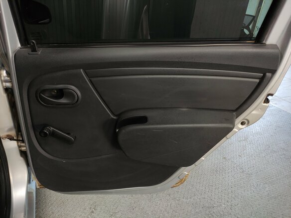 2012 Renault Logan I Рестайлинг, серый, 465000 рублей - вид 16