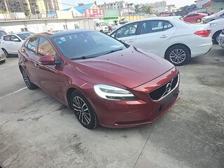 2018 Volvo V40 II Рестайлинг, красный, 1120000 рублей, вид 3
