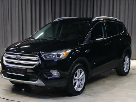 2016 Ford Kuga II Рестайлинг, чёрный, 1149000 рублей, вид 1