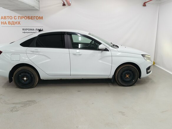 2023 Lada (ВАЗ) Vesta I Рестайлинг (NG), белый, 1180000 рублей - вид 1