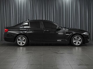 2013 BMW 5 серии 520i VI (F10/F11/F07), чёрный, 1549000 рублей, вид 5
