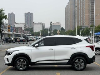 2023 Kia Seltos I Рестайлинг, белый, 1850003 рублей, вид 5