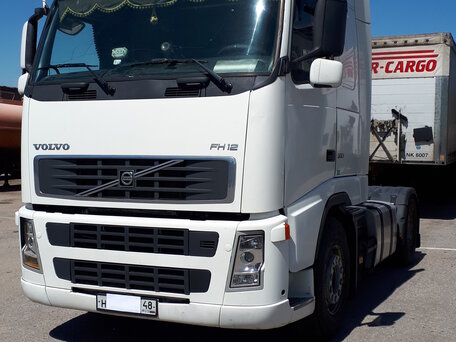 2008 Volvo FH, белый, 1750000 рублей, вид 1