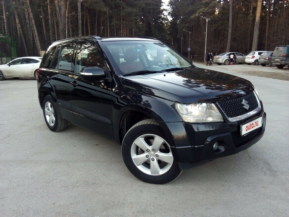 2011 Suzuki Grand Vitara II Рестайлинг, чёрный - вид 1