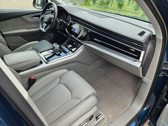 2021 Audi Q7 45 TDI II (4M) Рестайлинг, синий, 5900000 рублей - вид 7