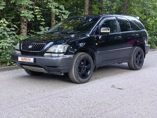1998 Toyota Harrier I (XU10), чёрный, 990000 рублей, вид 1