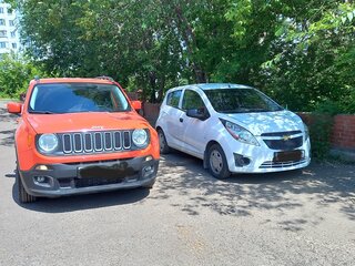2016 Jeep Renegade I, оранжевый, 1690000 рублей, вид 3