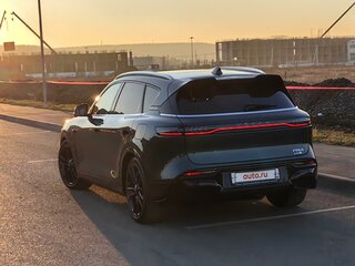 2023 Voyah Free I Рестайлинг, зелёный, 4550000 рублей, вид 2