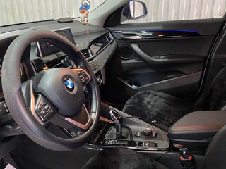 2020 BMW X2 sDrive18i I (F39), белый, 3500000 рублей, вид 5