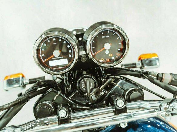 2025 Royal Enfield Interceptor 650, синий, 703000 рублей - вид 9
