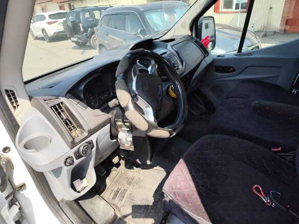 2015 Ford Transit, белый, 2200000 рублей - вид 2