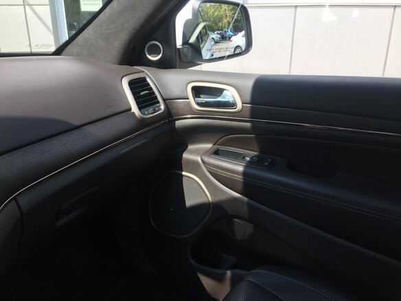 2014 Jeep Grand Cherokee IV (WK2) Рестайлинг, белый - вид 11