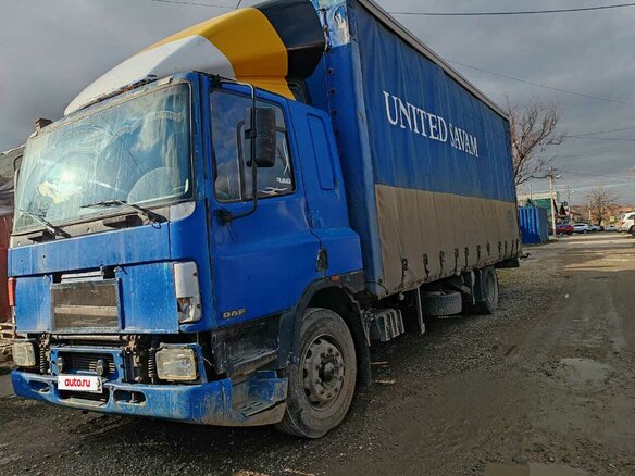 1996 DAF CF 75, синий, 700000 рублей - вид 2