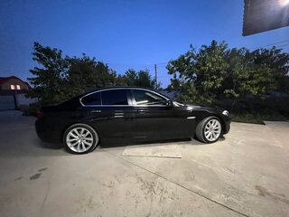 2010 BMW 5 серии 523i VI (F10/F11/F07), чёрный, 2050000 рублей, вид 4
