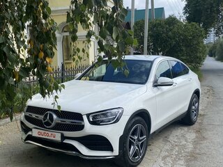 2021 Mercedes-Benz GLC Coupe 300 I (C253) Рестайлинг, белый, 5300000 рублей, вид 3