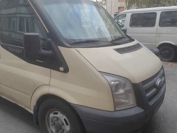 2013 Ford Transit, бежевый, 900000 рублей