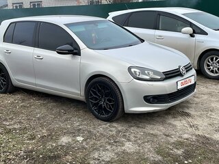 2011 Volkswagen Golf VI, серебристый, 950000 рублей, вид 5