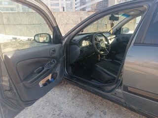 2004 Nissan Almera II (N16) Рестайлинг, серый, 220000 рублей, вид 1