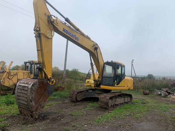 2008 Komatsu PC220/LC-7