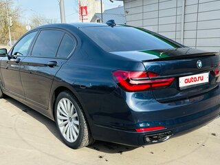 2016 BMW 7 серии Long 730Ld xDrive VI (G11/G12), синий, 3100000 рублей, вид 3
