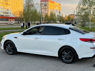 2018 Kia Optima IV, белый, 1980000 рублей, вид 2
