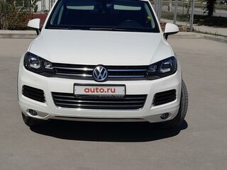 2011 Volkswagen Touareg II, белый, 1950000 рублей, вид 2