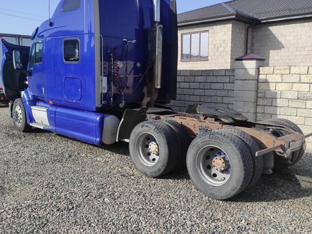 2008 Peterbilt 387, синий, 3100000 рублей, вид 3