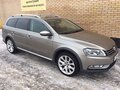 2012 Volkswagen Passat Alltrack B7, бежевый - вид 1